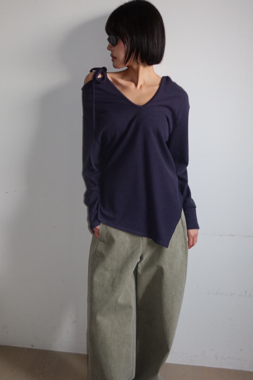 GENTLE B/LOVENTINA韓國直郵女士新款休閑長袖T恤露肩開衩GENTLE B/LOVENTINA長袖T恤圖色3