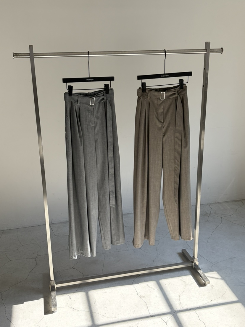 OVER NEAR韓國代購女士新品26春夏推薦26夏季休閑褲含腰帶OVER NEAR休閑褲