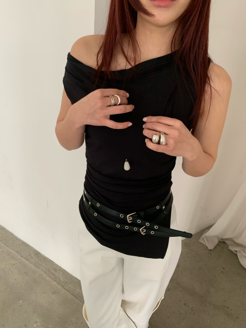 OVER NEAR韓國直郵女士新款26春夏熱賣26夏季T恤不含配飾OVER NEART恤