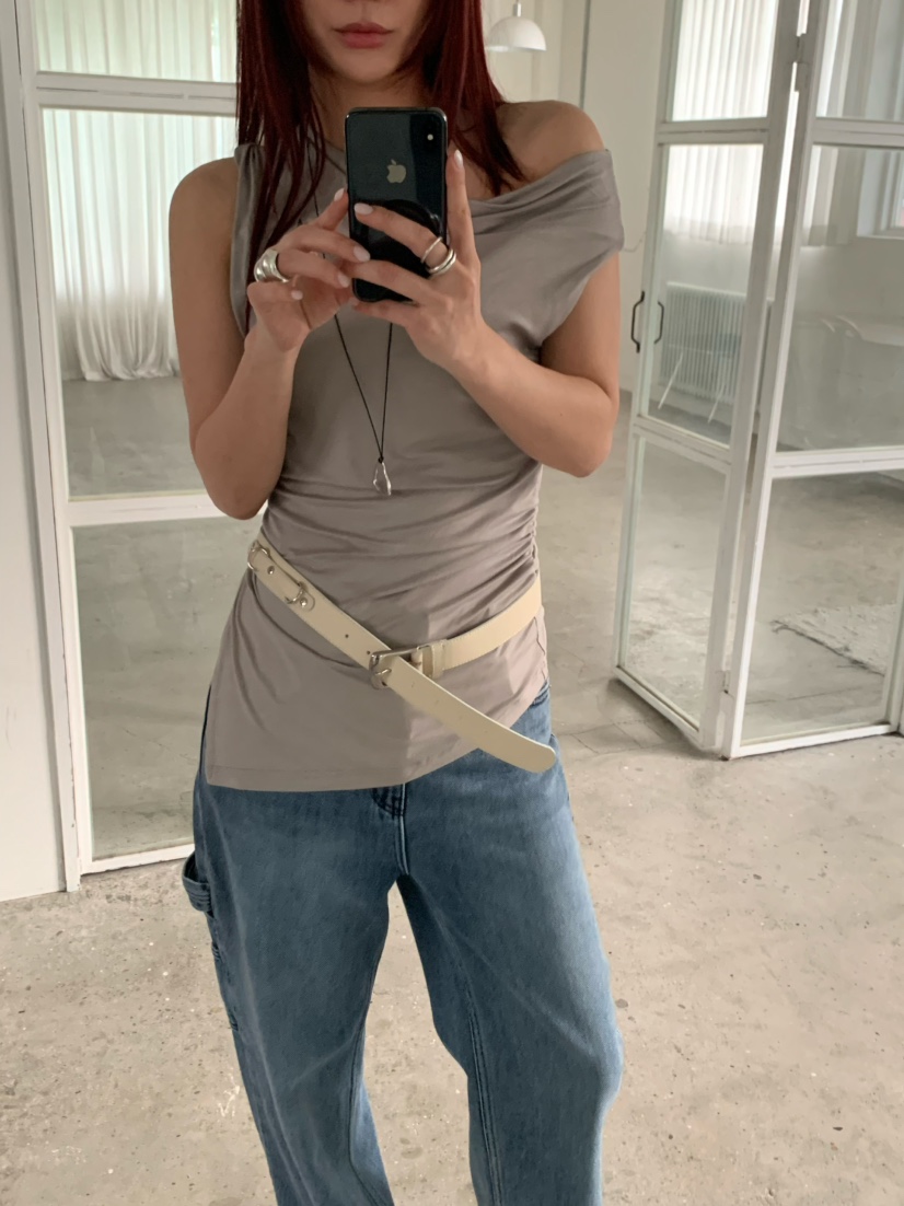 OVER NEAR韓國直郵女士新款26春夏熱賣26夏季T恤不含配飾OVER NEART恤