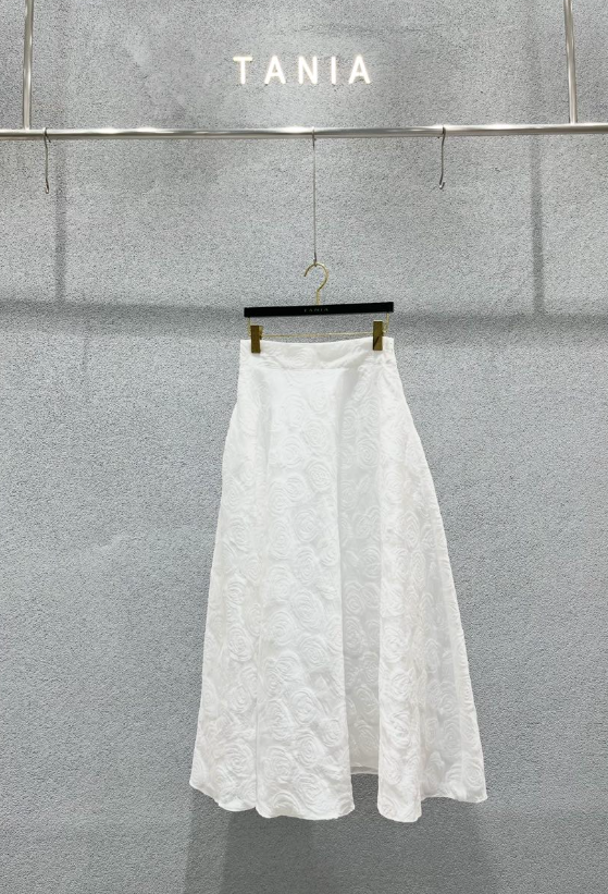 TANIA韓國代購女裝新款推薦熱賣職業時尚26夏季26春夏長裙TANIA長裙圖色1