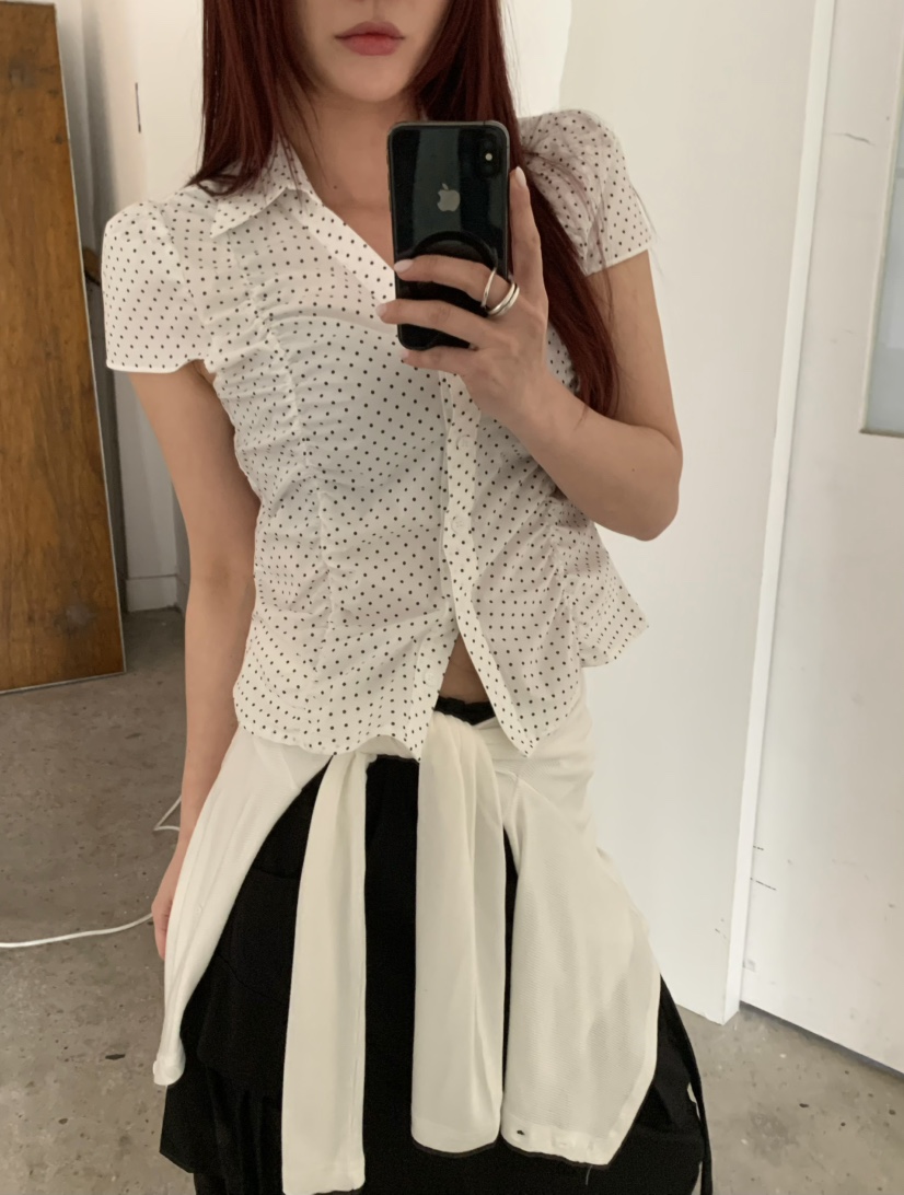 OVER NEAR韓國東大門直郵女裝新款休閑人氣26春夏襯衫蕾絲衫OVER NEAR襯衫/蕾絲衫