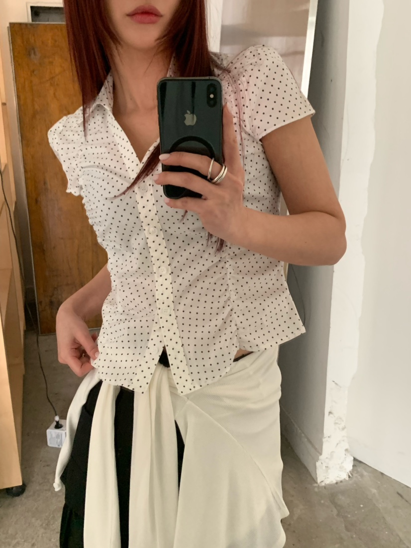 OVER NEAR韓國東大門直郵女裝新款休閑人氣26春夏襯衫蕾絲衫OVER NEAR襯衫/蕾絲衫