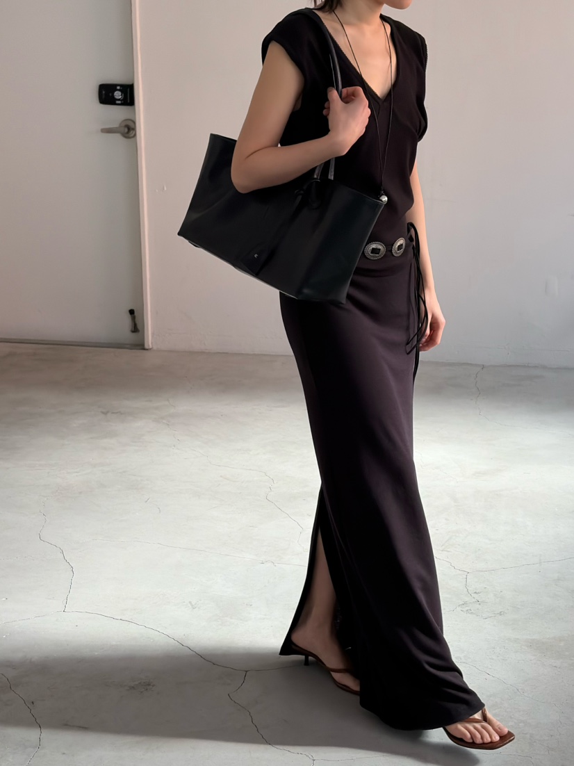 OVER NEAR韓國直郵女裝新品26春夏推薦人氣26夏季T恤不含內搭OVER NEART恤