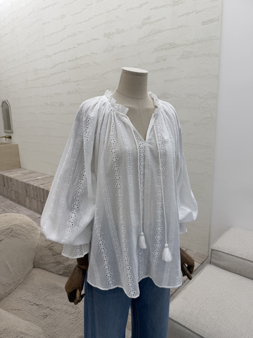 LAUNDRY韓國東大門代購女士新款人氣26夏季襯衫蕾絲衫刺繡LAUNDRY襯衫/蕾絲衫