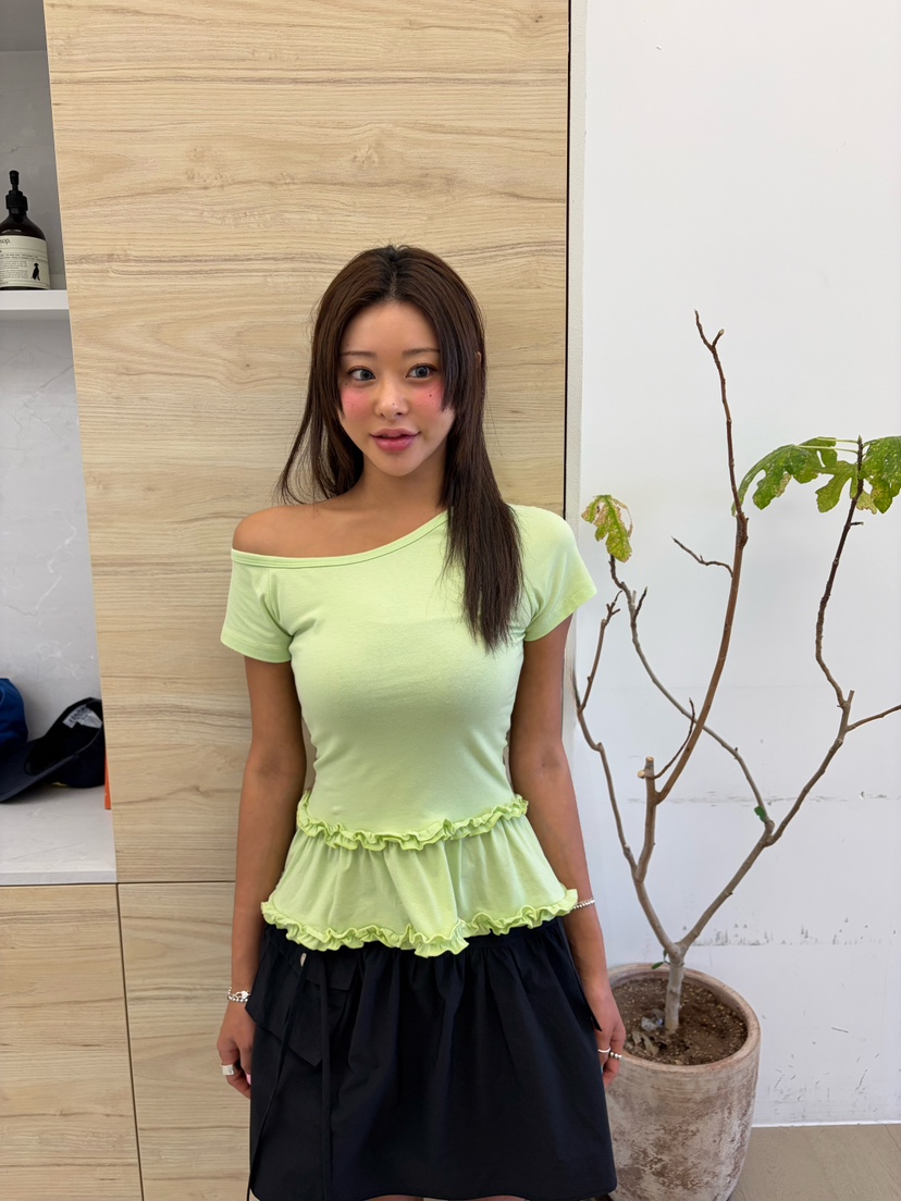 CUCUMBER韓國東大門直郵女士新款熱賣時尚26夏季T恤不對稱CUCUMBERT恤