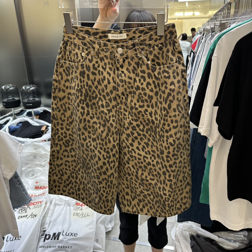 MADCITY/SAGAFURS韓國代購女裝新品熱賣人氣職業26春夏短褲MADCITY/SAGAFURS短褲圖色1