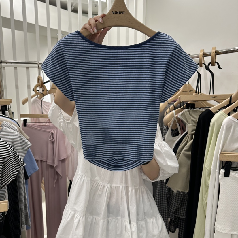 VENEFIT韓國東大門代購女裝新款人氣推薦職業26春夏熱賣T恤VENEFIT/JENNIET恤圖色3
