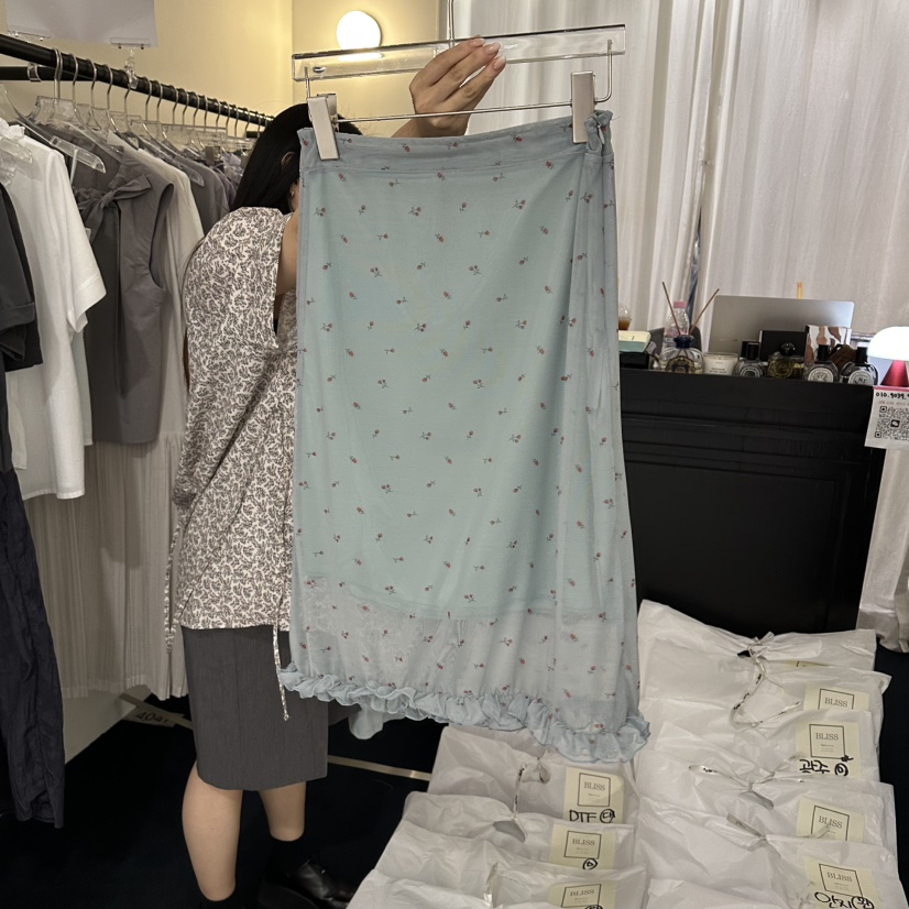 BLISS韓國直郵實拍女士新款時尚人氣26春夏職業26夏季長裙BLISS長裙圖色1