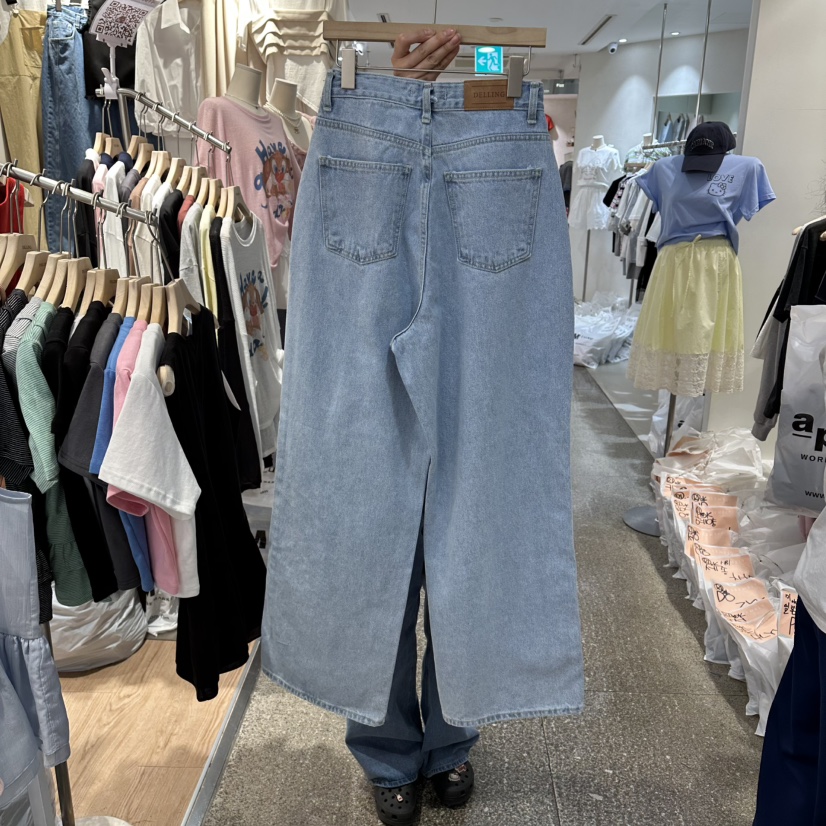 DELLING韓國直郵女士新款26春夏推薦人氣熱賣時尚牛仔褲破洞DELLING牛仔褲