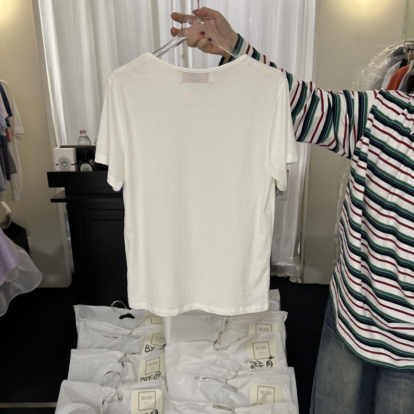 BLISS韓國代購女士新品休閑職業熱賣26夏季26春夏推薦T恤BLISST恤