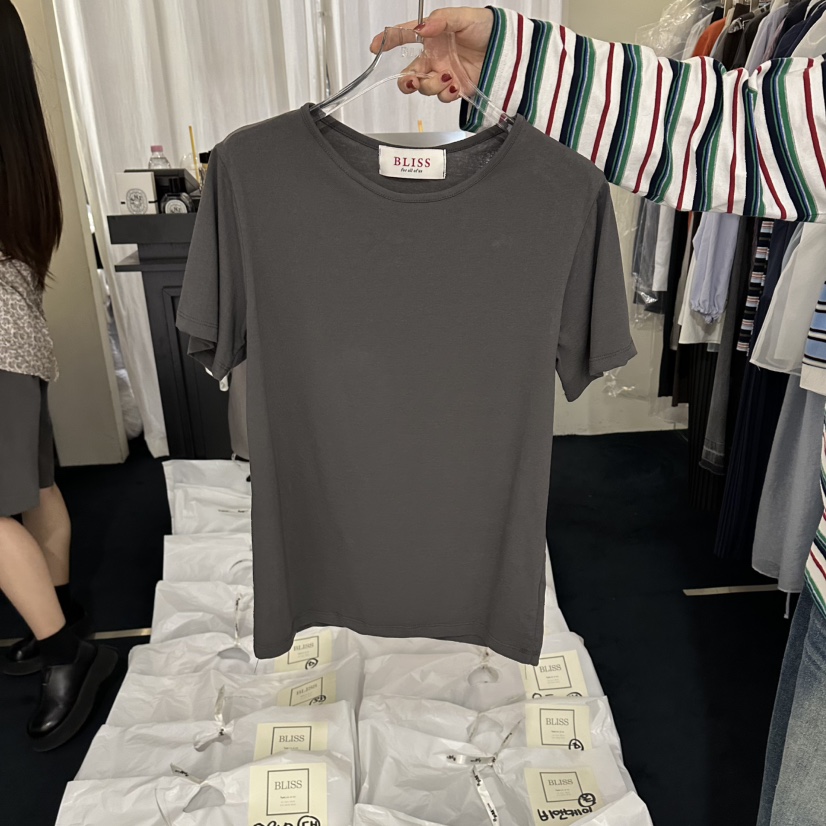BLISS韓國代購女士新品休閑職業熱賣26夏季26春夏推薦T恤BLISST恤圖色3