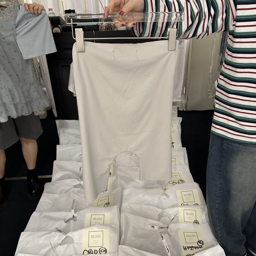 BLISS韓國代購女士新品推薦職業休閑熱賣人氣打底褲鯊魚褲BLISS打底褲/鯊魚褲