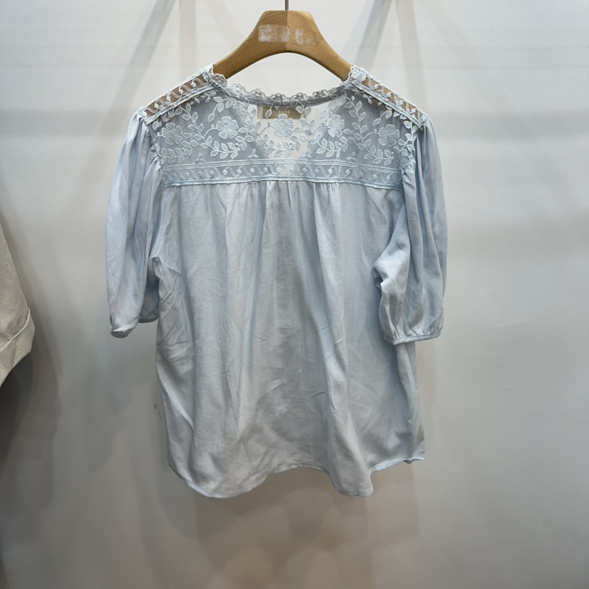 ABLESTUDIO韓國東大門代購女裝新款職業人氣襯衫蕾絲衫蕾絲ABLESTUDIO襯衫/蕾絲衫