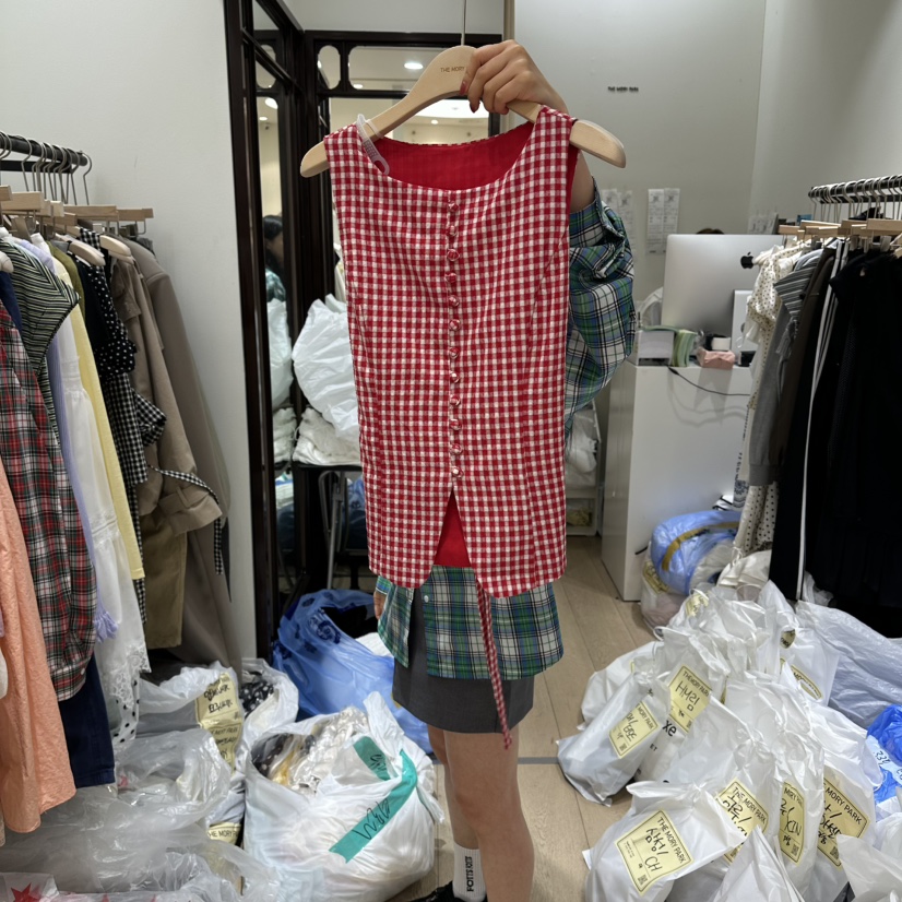 THEMORYPARK韓國直郵實拍女士新款26夏季職業吊帶背心格子THE MORY PARK吊帶/背心圖色2