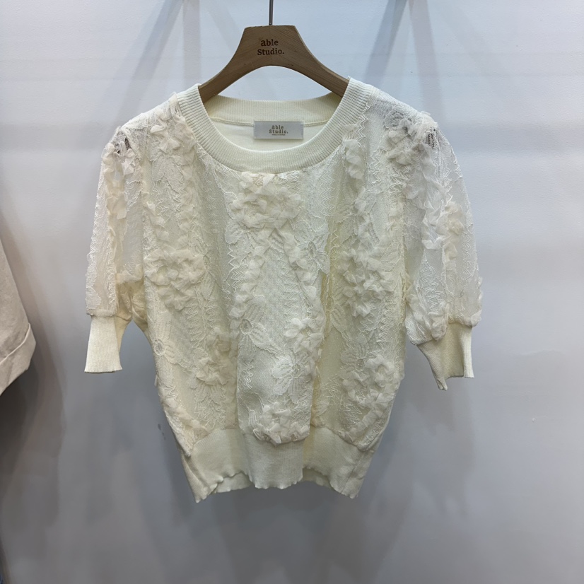 ABLESTUDIO韓國直郵女裝新款26春夏人氣推薦時尚針織衫花朵ABLESTUDIO針織衫圖色2