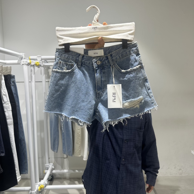 RPM/OVMUTE東大門實拍女士新品職業熱賣真品時尚人氣短褲RPM/OVMUTE短褲圖色1