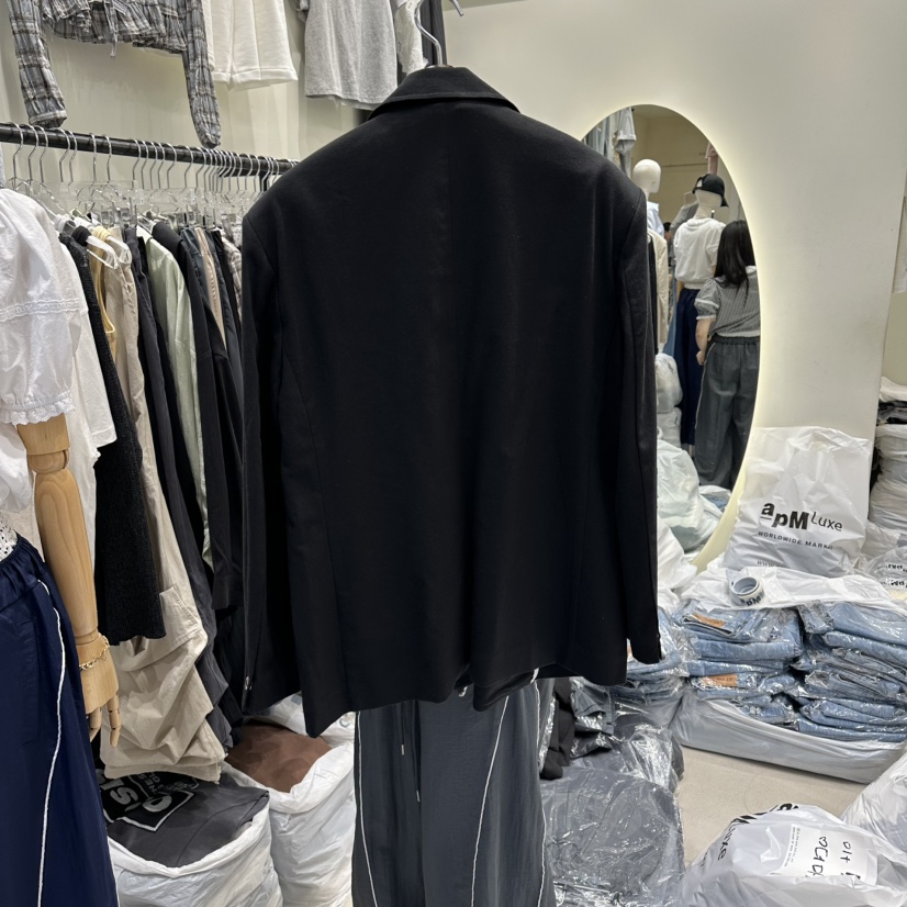 AT THE END韓國直郵實拍女裝新款休閑人氣時尚推薦夾克AT THE END夾克