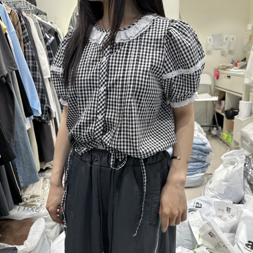 AT THE END東大門直郵女士新品熱賣真品26春夏襯衫蕾絲衫AT THE END襯衫/蕾絲衫圖色2