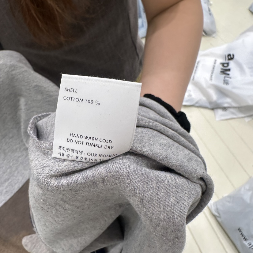 OURMOMENT東大門代購女士新品26春夏職業推薦休閑時尚T恤OURMOMENTT恤