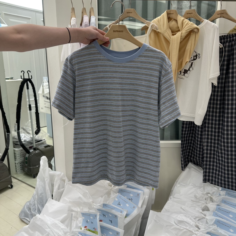 OURMOMENT東大門實拍女裝新款真品人氣休閑熱賣時尚T恤條紋OURMOMENTT恤圖色2