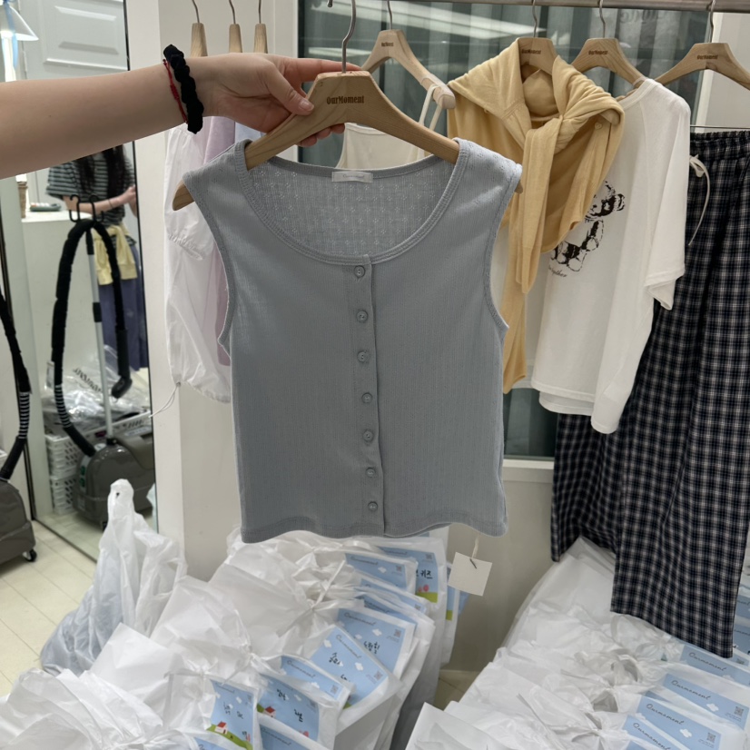 OURMOMENT東大門直郵女士新品推薦26春夏吊帶背心不含內搭OURMOMENT吊帶/背心圖色1