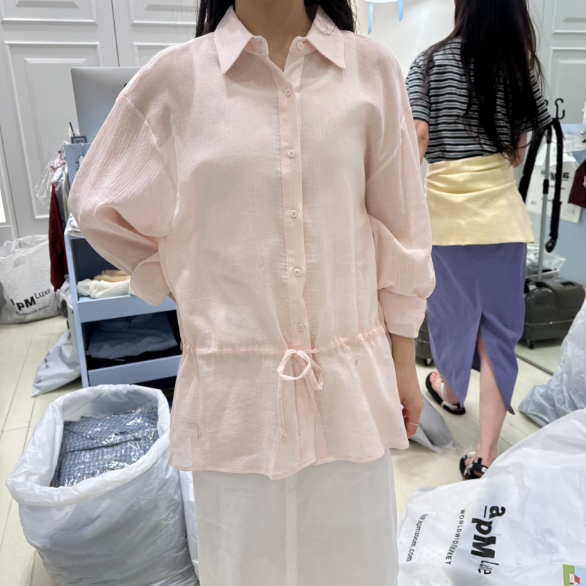 OURMOMENT東大門實拍女士新品真品人氣休閑職業襯衫蕾絲衫OURMOMENT襯衫/蕾絲衫圖色1