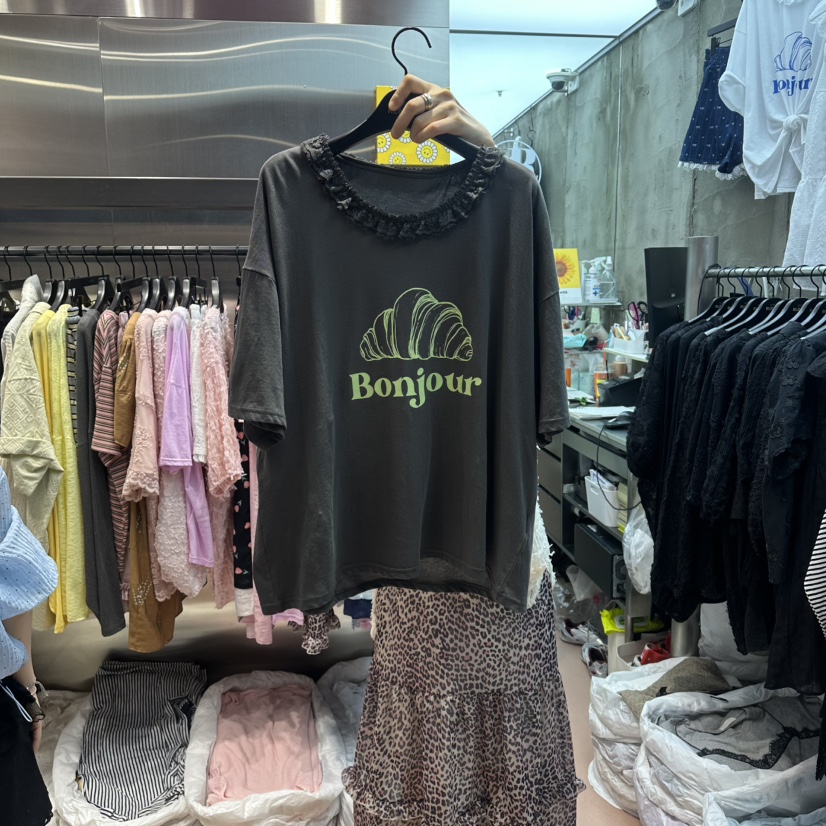 RUNWAY-런웨이韓國直郵女士新品推薦熱賣休閑時尚人氣T恤RUNWAYT恤圖色1