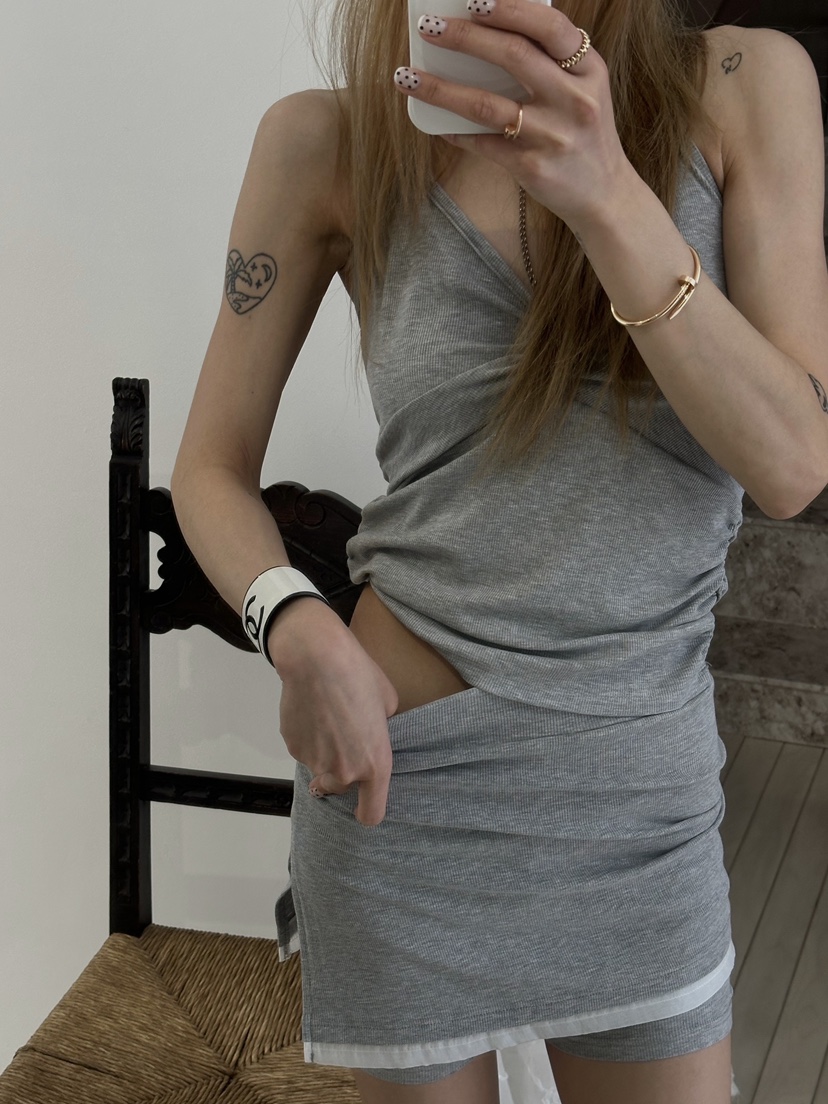 ZEROZERO韓國代購女裝新品人氣26夏季時尚26春夏吊帶背心ZEROZERO吊帶/背心圖色1