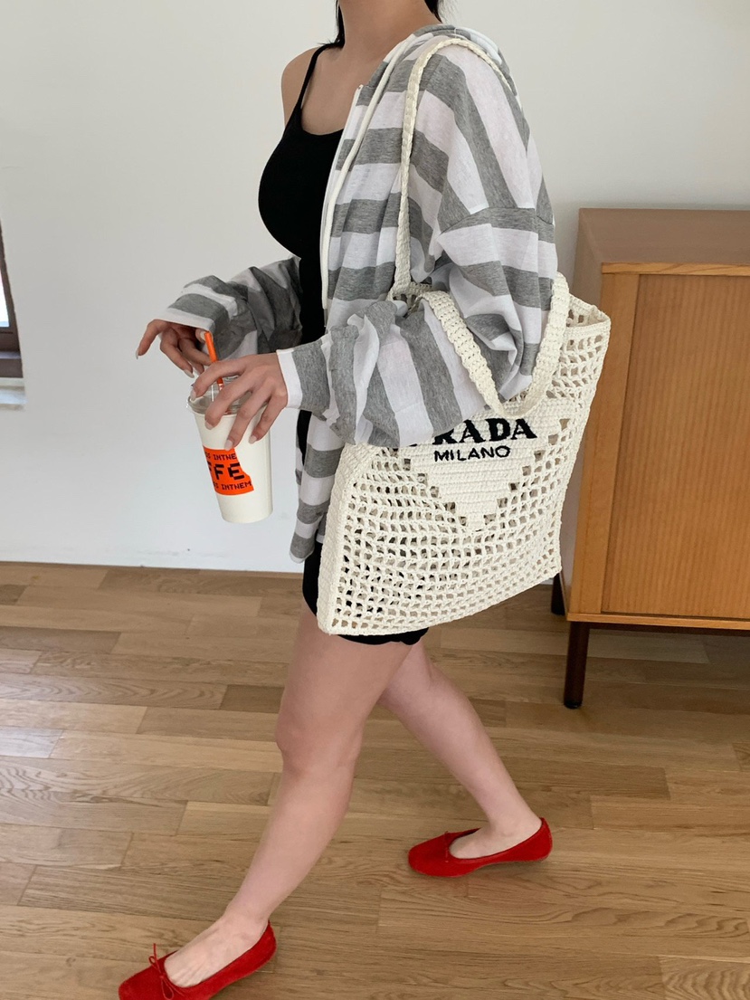 REVE CITE-L韓國東大門代購女裝新款26夏季夾克拉鏈連帽衫REVE CITE-L夾克