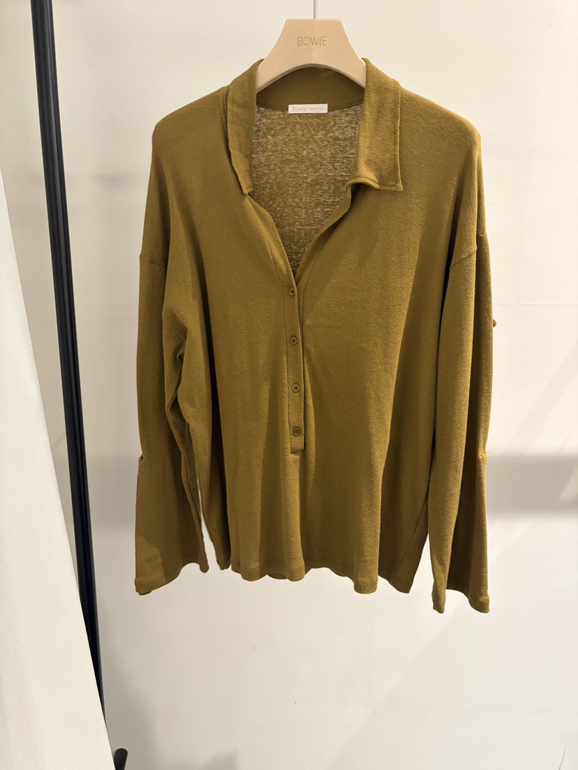 BOWIE韓國東大門直郵女裝新款時尚推薦職業長袖T恤V領深VBOWIE長袖T恤圖色1