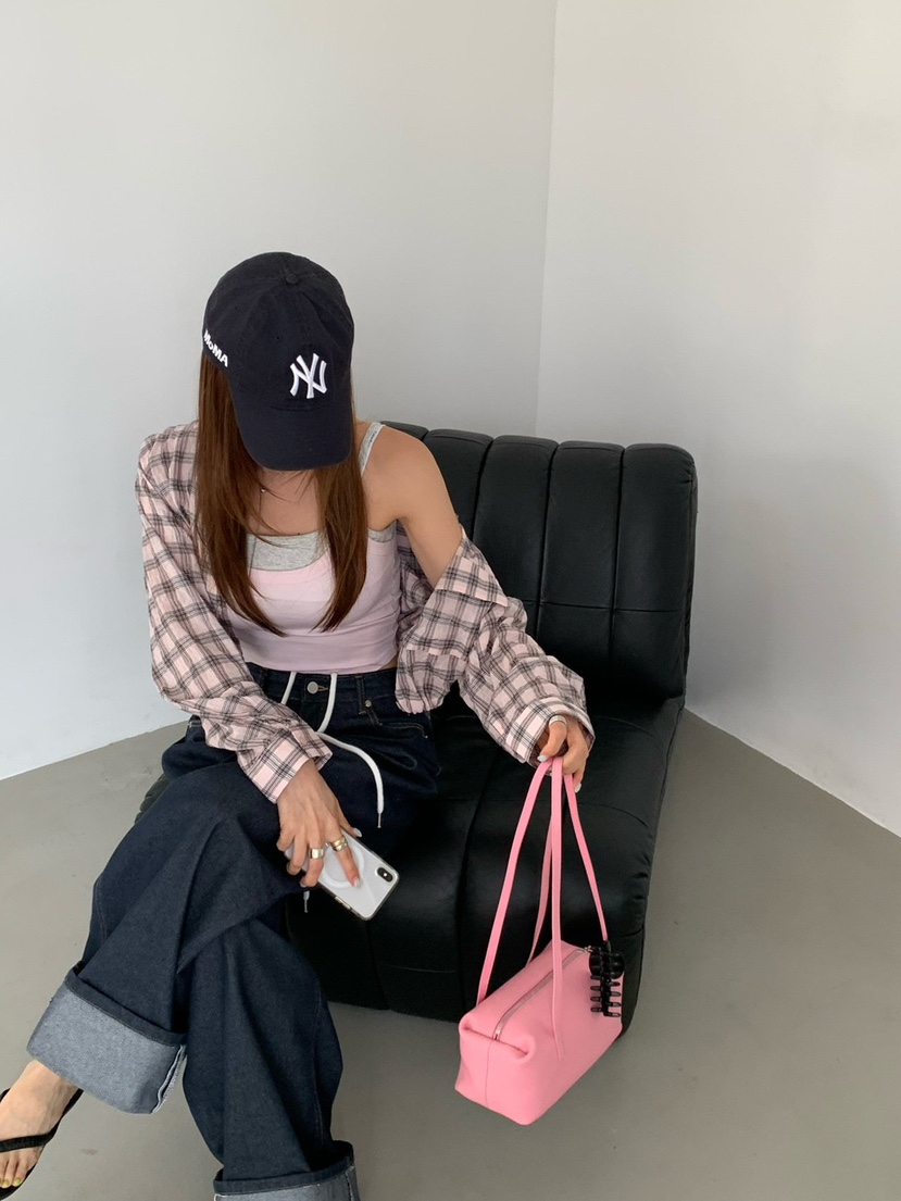 REVE CITE-L韓國代購女裝新款時尚熱賣襯衫蕾絲衫格子條紋REVE CITE-L襯衫/蕾絲衫