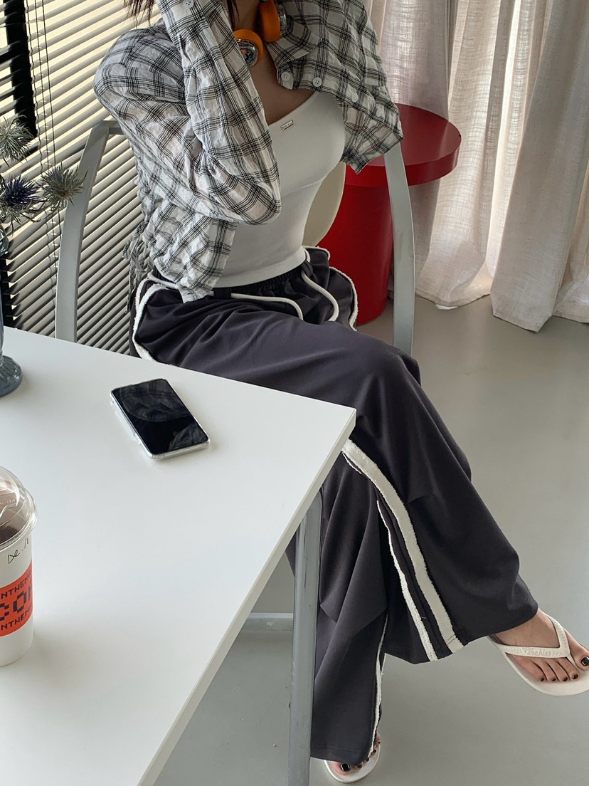 REVE CITE-L韓國代購女裝新款時尚熱賣襯衫蕾絲衫格子條紋REVE CITE-L襯衫/蕾絲衫