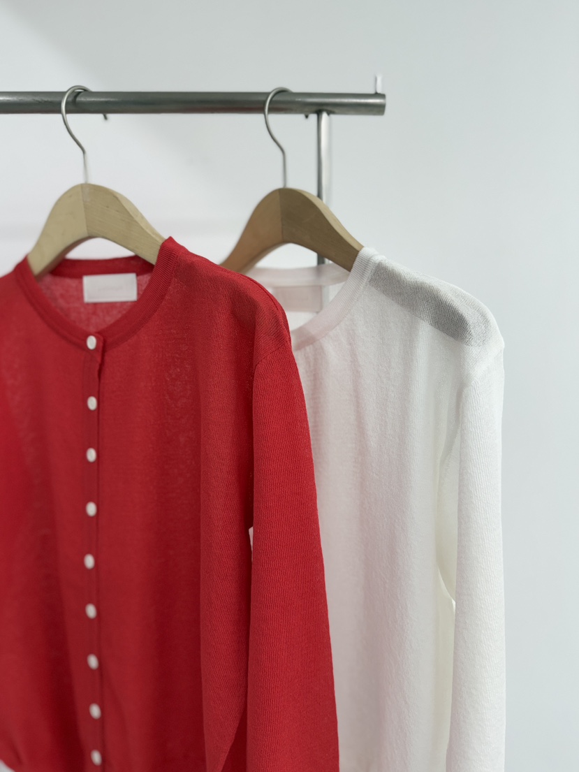 YIKHO STYLE韓國東大門直郵女士新款人氣職業時尚針織衫YIKHO STYLE針織衫