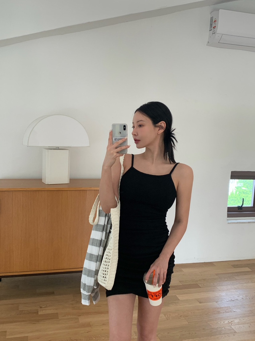 REVE CITE-L東大門實拍韓國女士新款26春夏推薦人氣連衣裙REVE CITE-L連衣裙