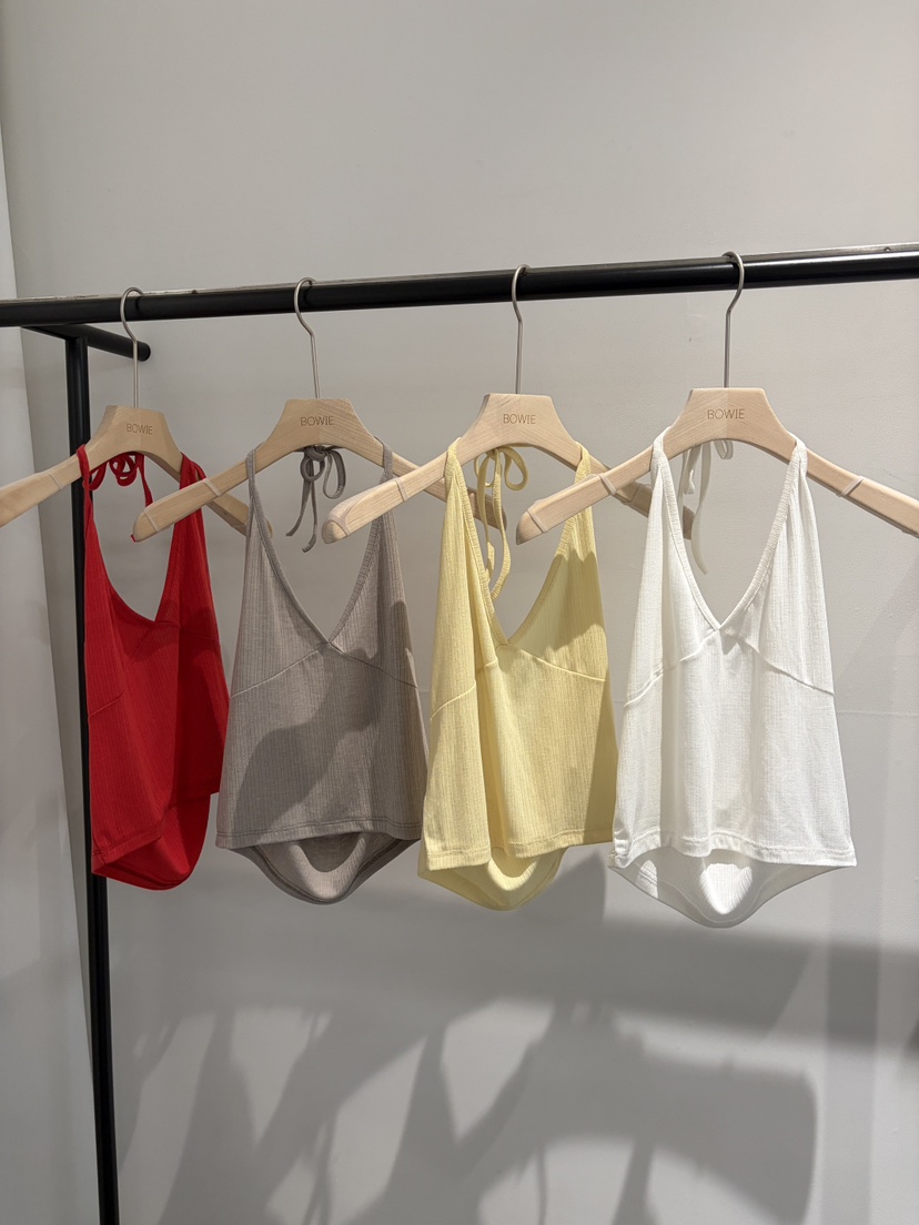 BOWIE東大門實拍韓國女士新品人氣職業26春夏時尚吊帶背心BOWIE吊帶/背心