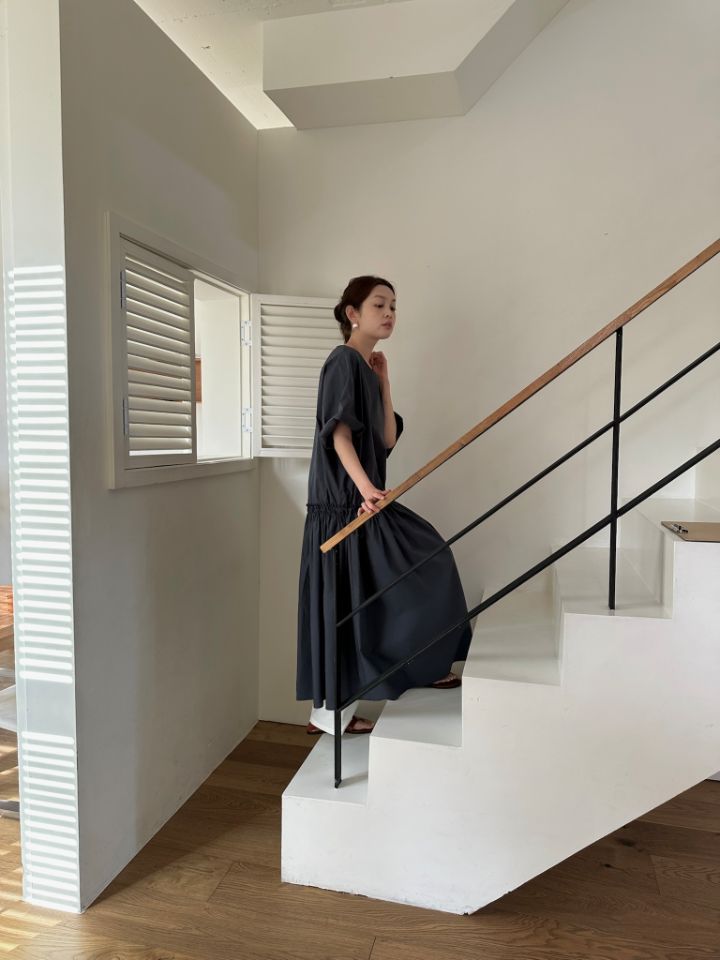 MARE韓國代購女裝新款時尚人氣真品推薦休閑熱賣連衣裙褶皺MARE連衣裙