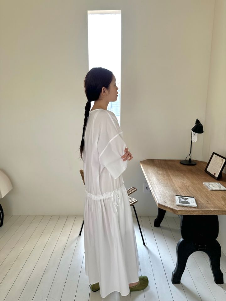 MARE韓國代購女裝新款時尚人氣真品推薦休閑熱賣連衣裙褶皺MARE連衣裙