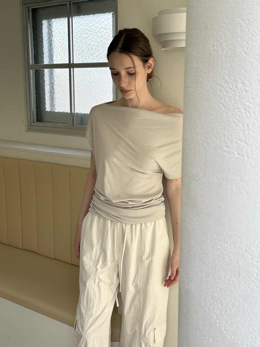 BOWIE韓國東大門代購女裝新品時尚人氣職業26春夏T恤露肩BOWIET恤