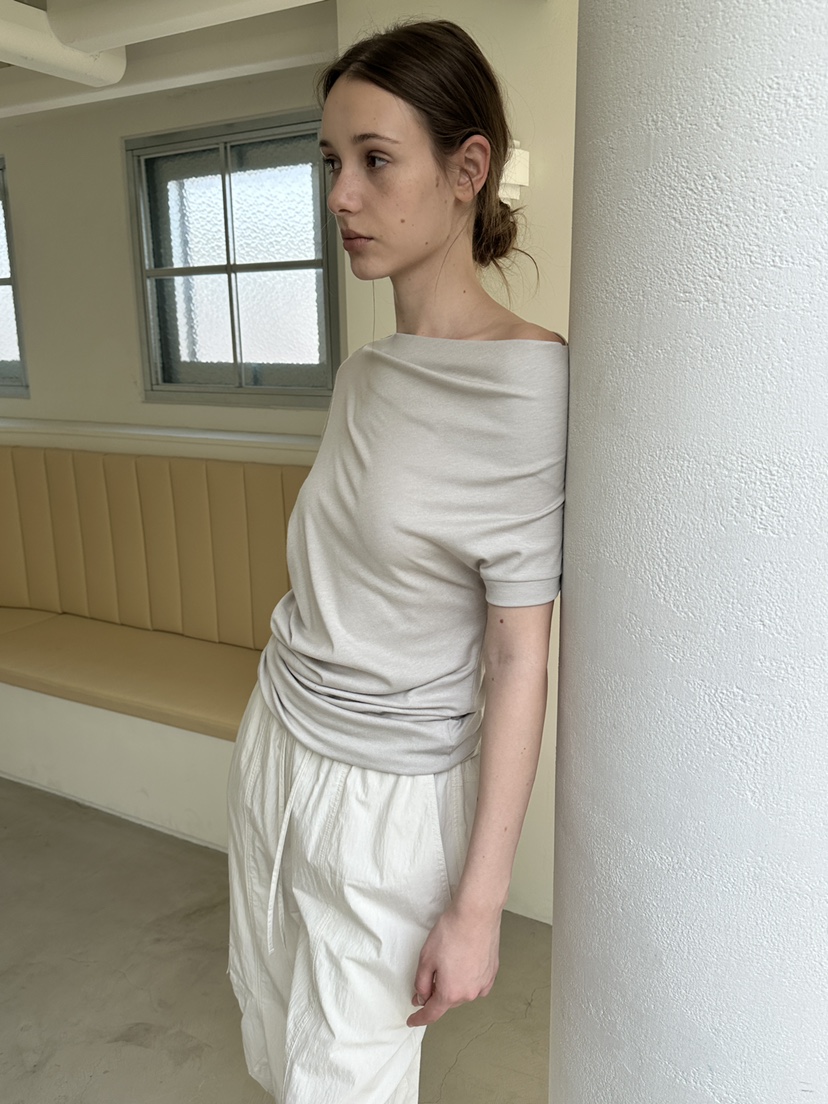 BOWIE韓國東大門代購女裝新品時尚人氣職業26春夏T恤露肩BOWIET恤