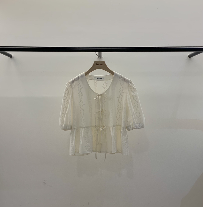 LA CREME韓國直郵女士新款熱賣推薦時尚襯衫蕾絲衫絲帶繡花LA CREME襯衫/蕾絲衫圖色2
