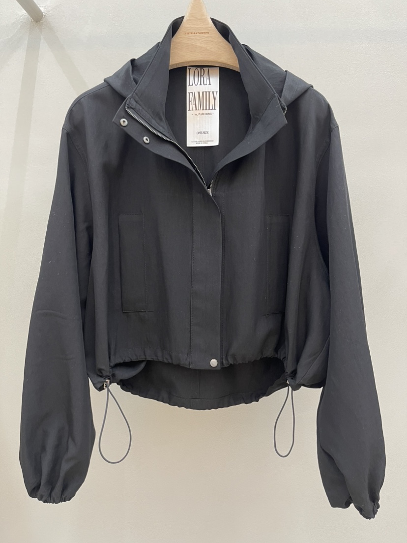 PLUS HONG-P韓國直郵實拍女裝新品時尚推薦熱賣夾克連帽LORA FAMILY/PLUS HONG夾克