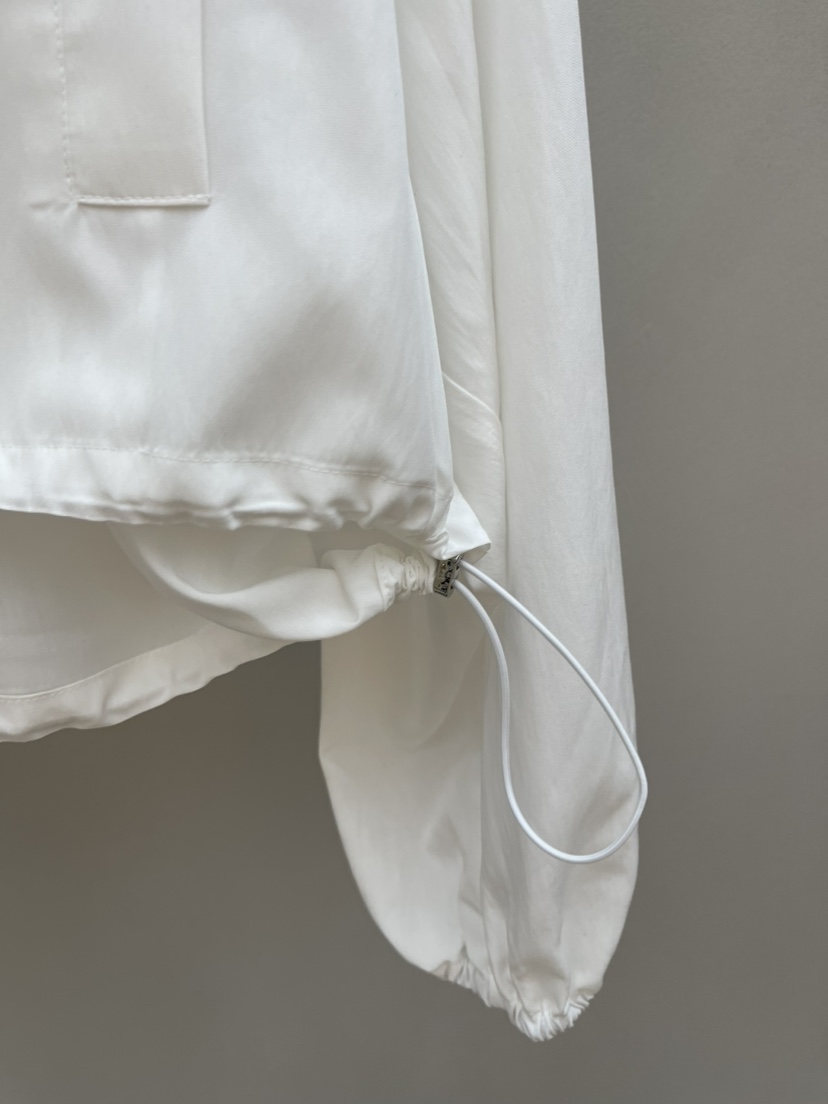 PLUS HONG-P韓國直郵實拍女裝新品時尚推薦熱賣夾克連帽LORA FAMILY/PLUS HONG夾克