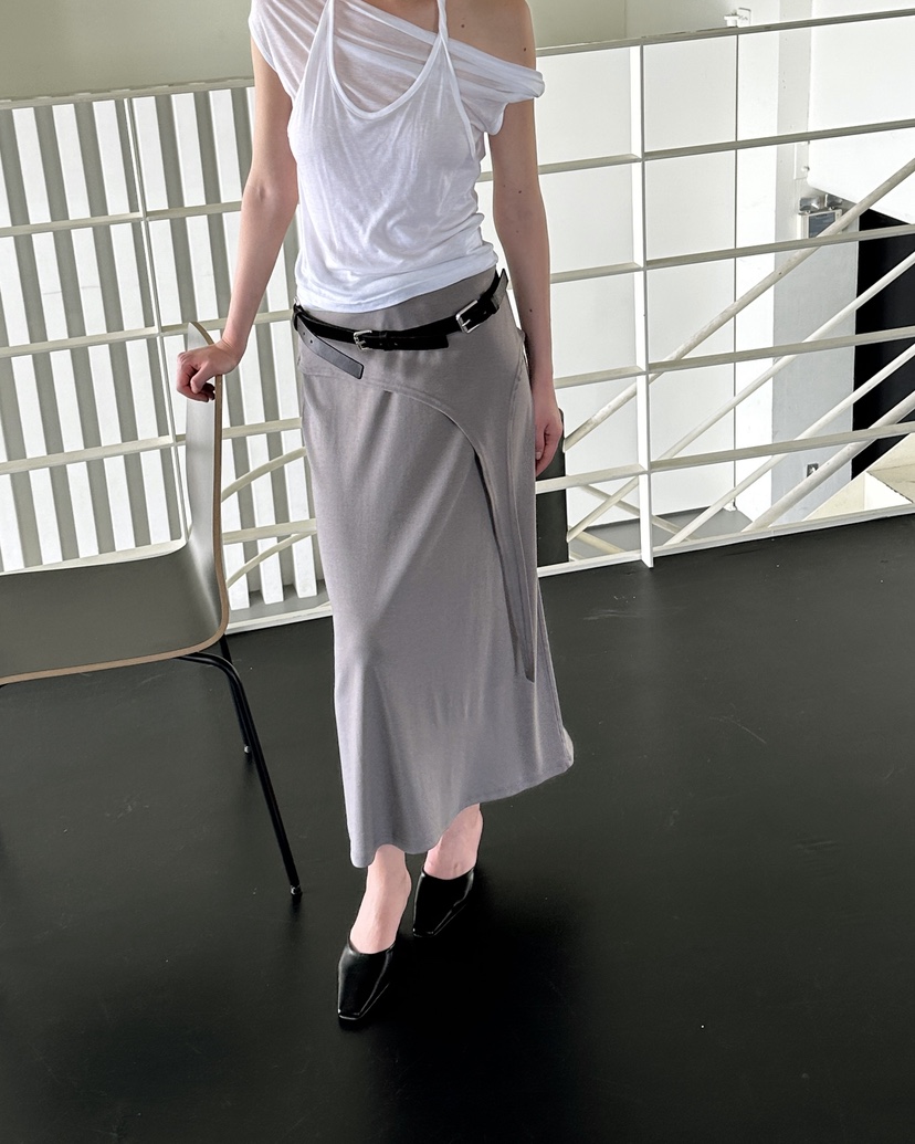 BOWIE韓國直郵女裝新品26夏季時尚休閑職業T恤不對稱露肩BOWIET恤