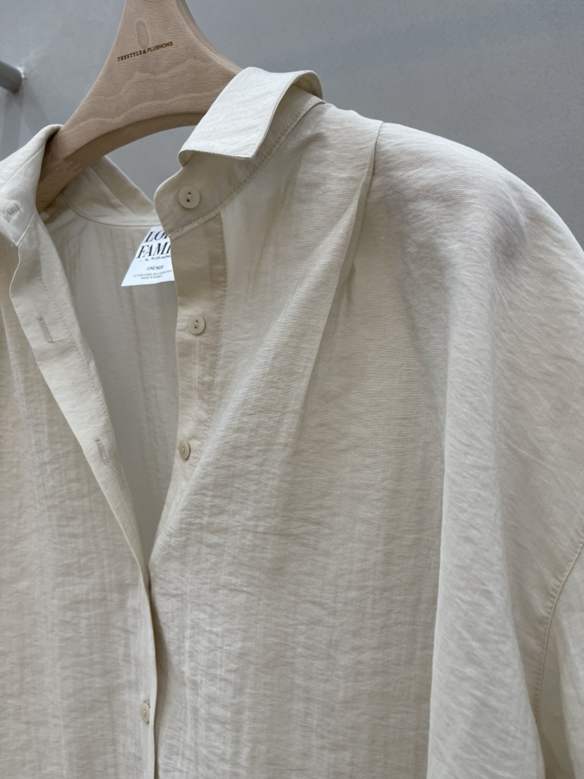 PLUS HONG-P東大門代購女裝新款推薦休閑時尚襯衫蕾絲衫LORA FAMILY/PLUS HONG襯衫/蕾絲衫