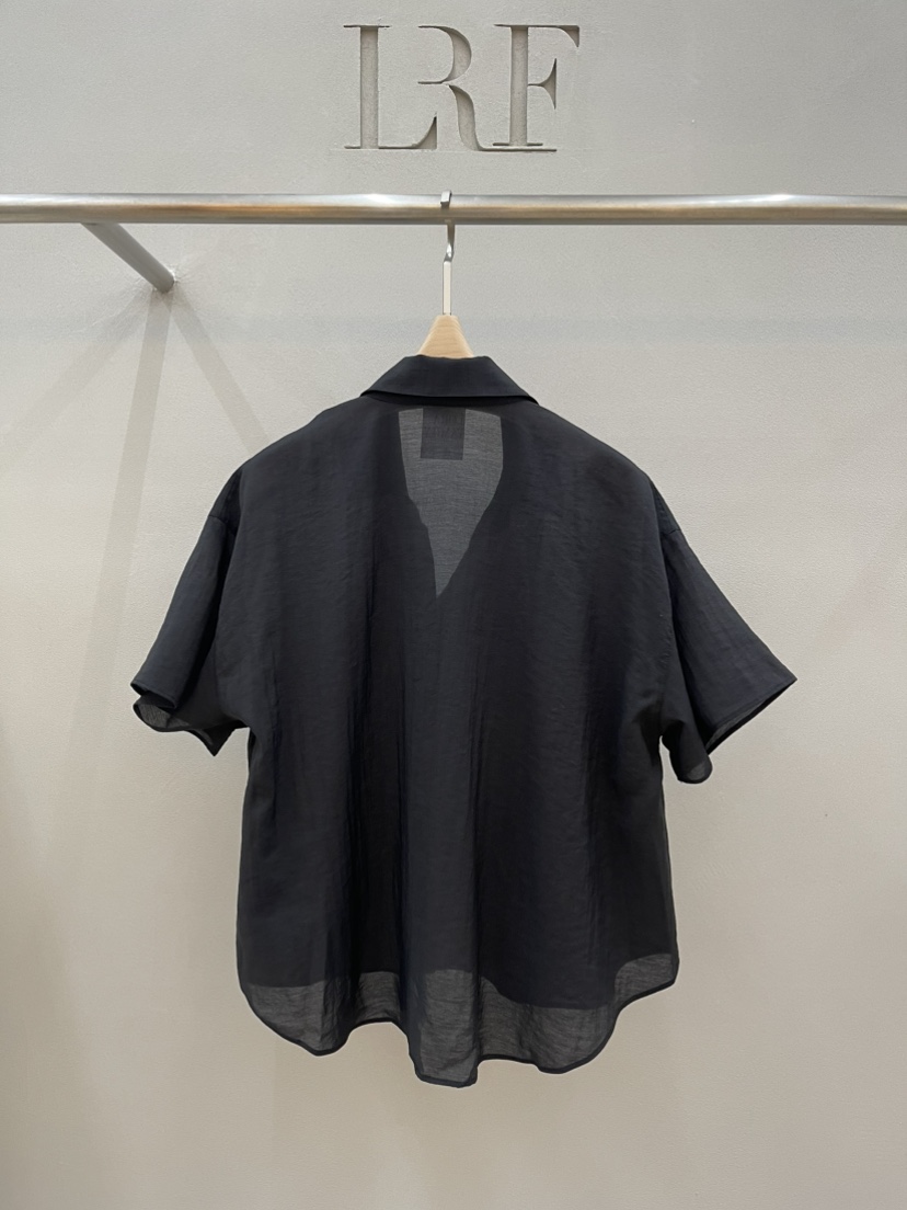 PLUS HONG-P東大門代購女裝新款推薦休閑時尚襯衫蕾絲衫LORA FAMILY/PLUS HONG襯衫/蕾絲衫