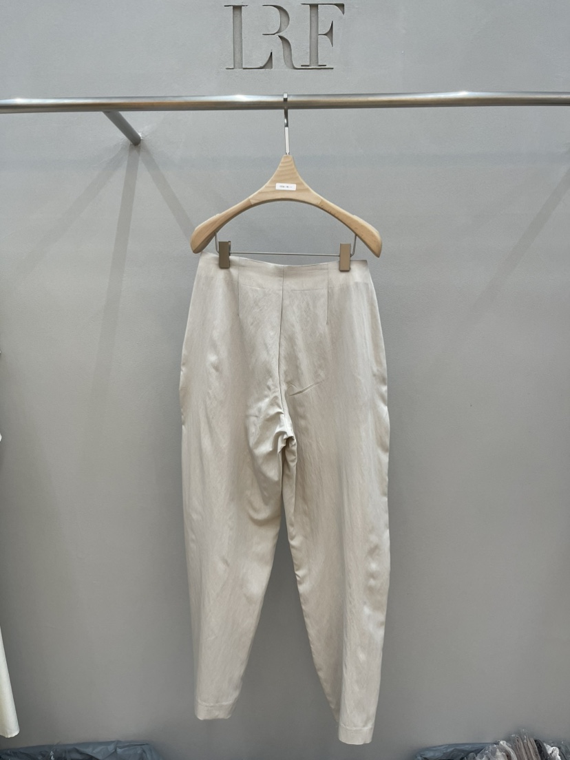 PLUS HONG-P韓國直郵女士新款職業推薦休閑26夏季休閑褲LORA FAMILY/PLUS HONG休閑褲