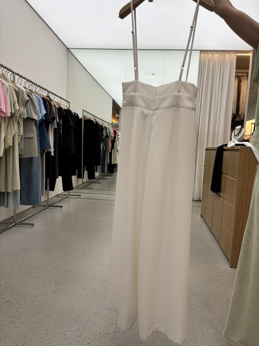 JUJU韓國東大門代購女裝新品人氣26春夏休閑時尚26夏季背帶褲JUJU背帶褲