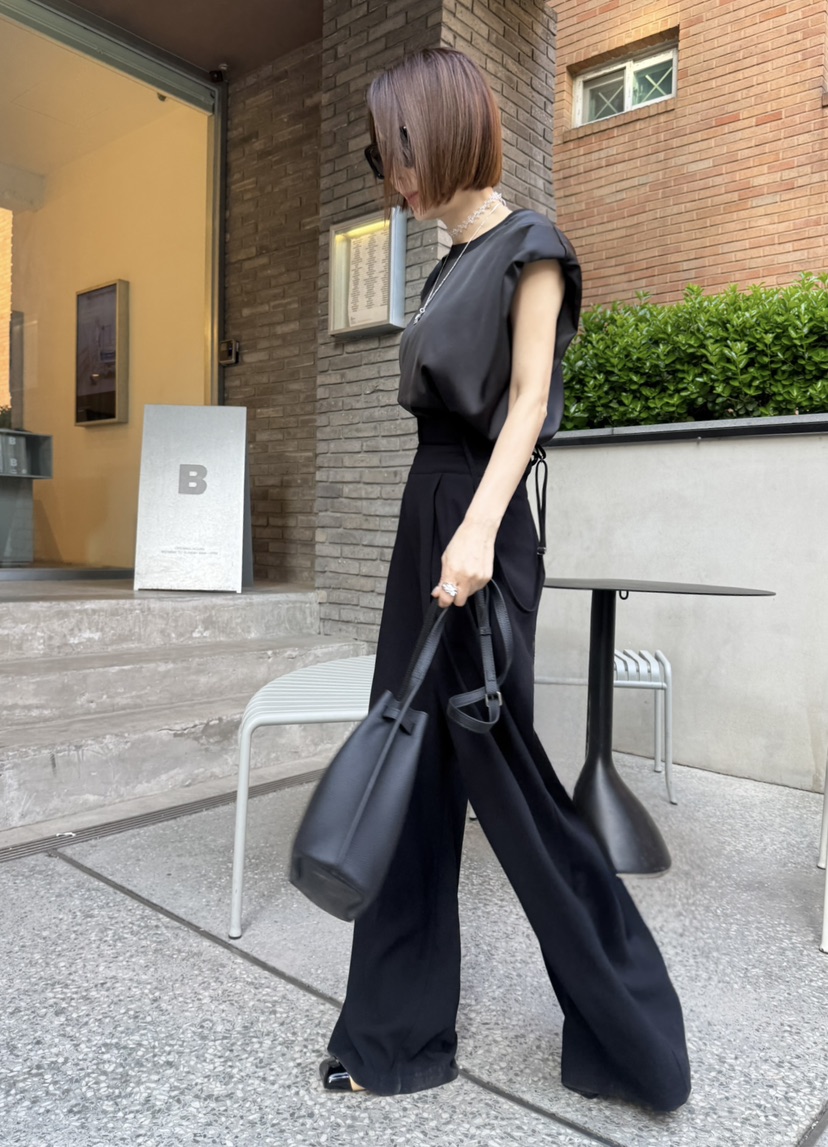 JUJU韓國東大門代購女裝新品人氣26春夏休閑時尚26夏季背帶褲JUJU背帶褲