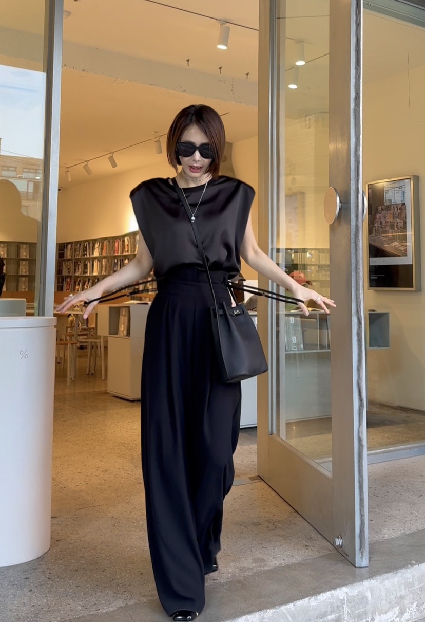 JUJU韓國東大門代購女裝新品人氣26春夏休閑時尚26夏季背帶褲JUJU背帶褲